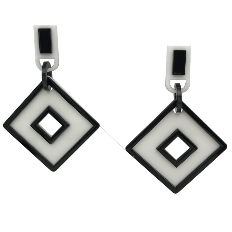 BLK & WHT Earrings