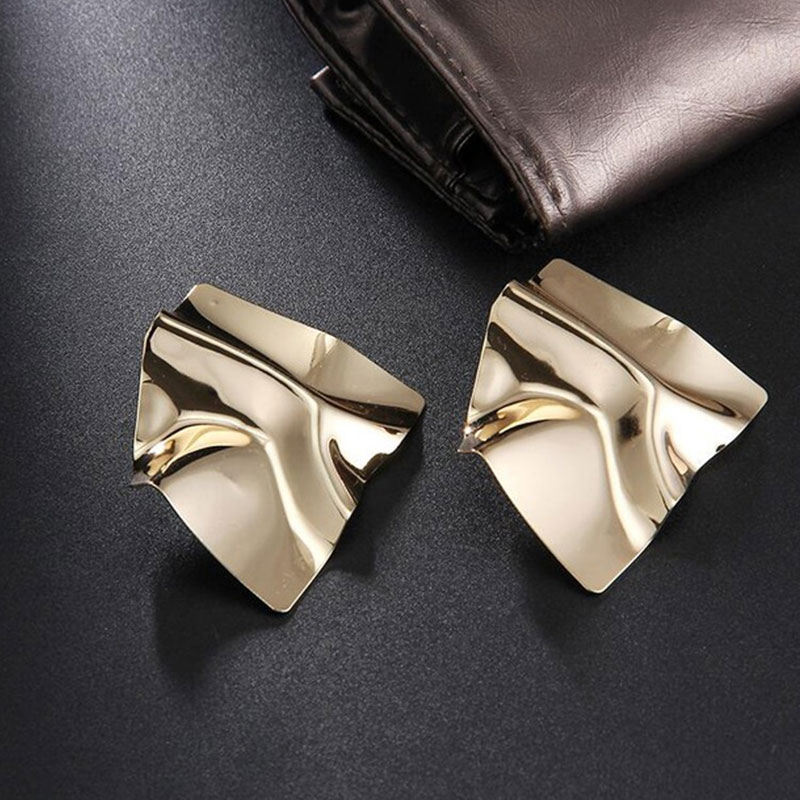 Splash-Gold Earrings