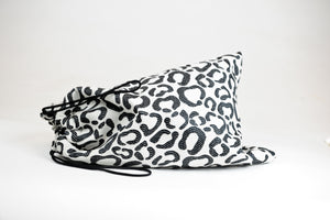 Cowy (Shoe Bag)